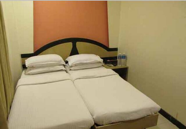 Hotel Om Orchha, Orchha 4